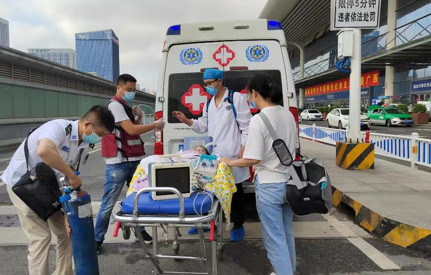 阳江救护车出租公司